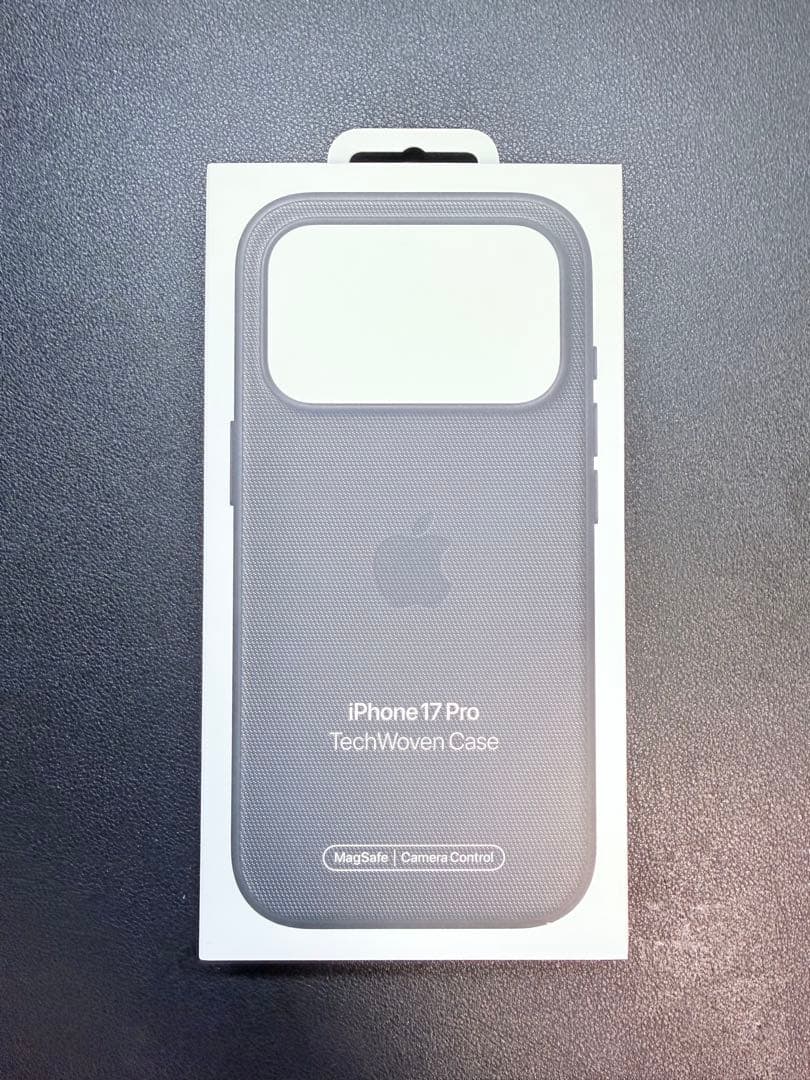 iPhone17pro用Apple純正テックウーブンケース　ブラック