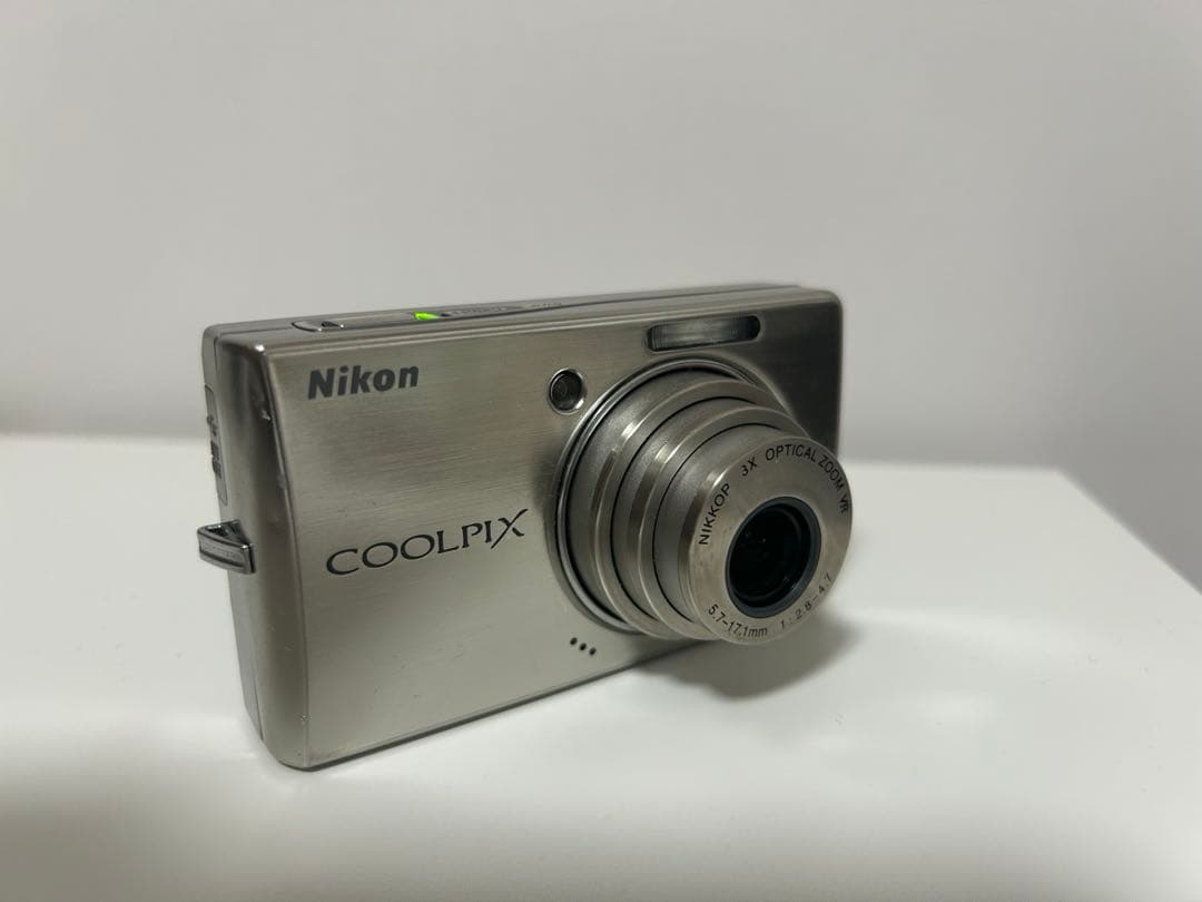 Nikon COOLPIX デジカメ フルセット　SD/充電器付 動作OK 美品