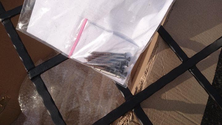 値下げ　鋳物？フラワーＢＯＸ　新品未使用品