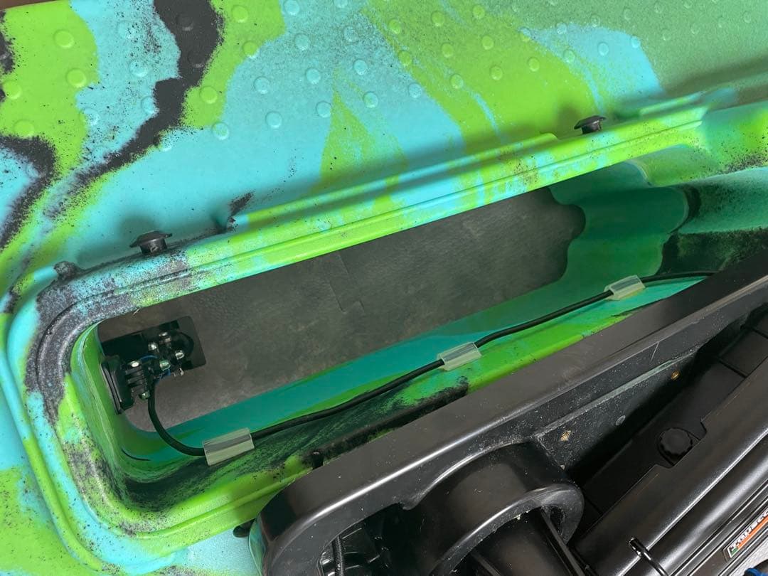 足漕ぎsup 釣り　ガーミン魚探付き