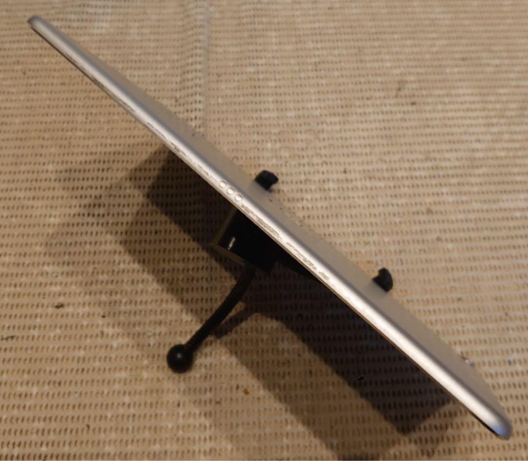 完動品SIMフリーiPad Pro9.7インチ本体32GB送料込SV4ZE