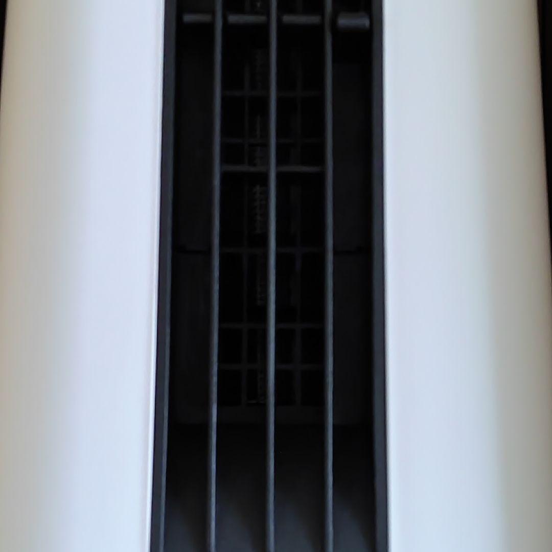 シャープ　セラミックファンヒーター　HX-RS1-W　2023年製　SHARP