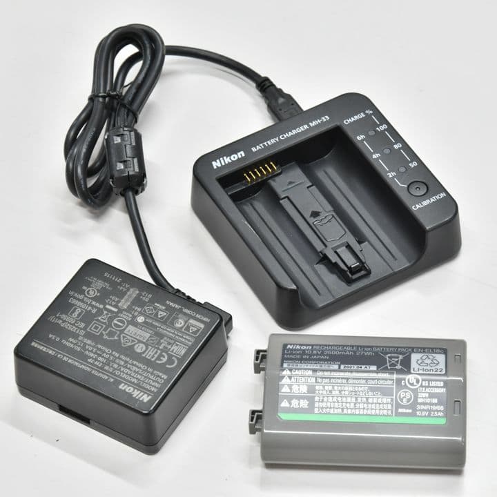 U★Nikon D4s デジタル一眼レフカメラ　ショット数10万回未満