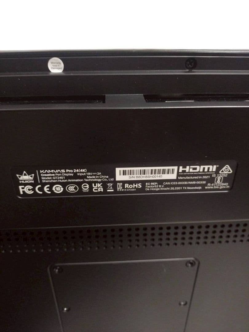 126 【極美品】 HUION Kamvas Pro 24 (4K) 液タブ