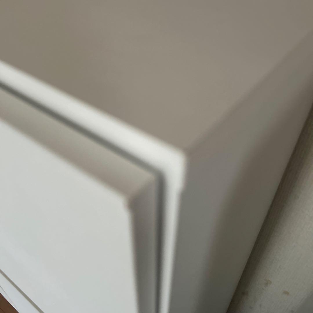 本棚　10月20までの出品です