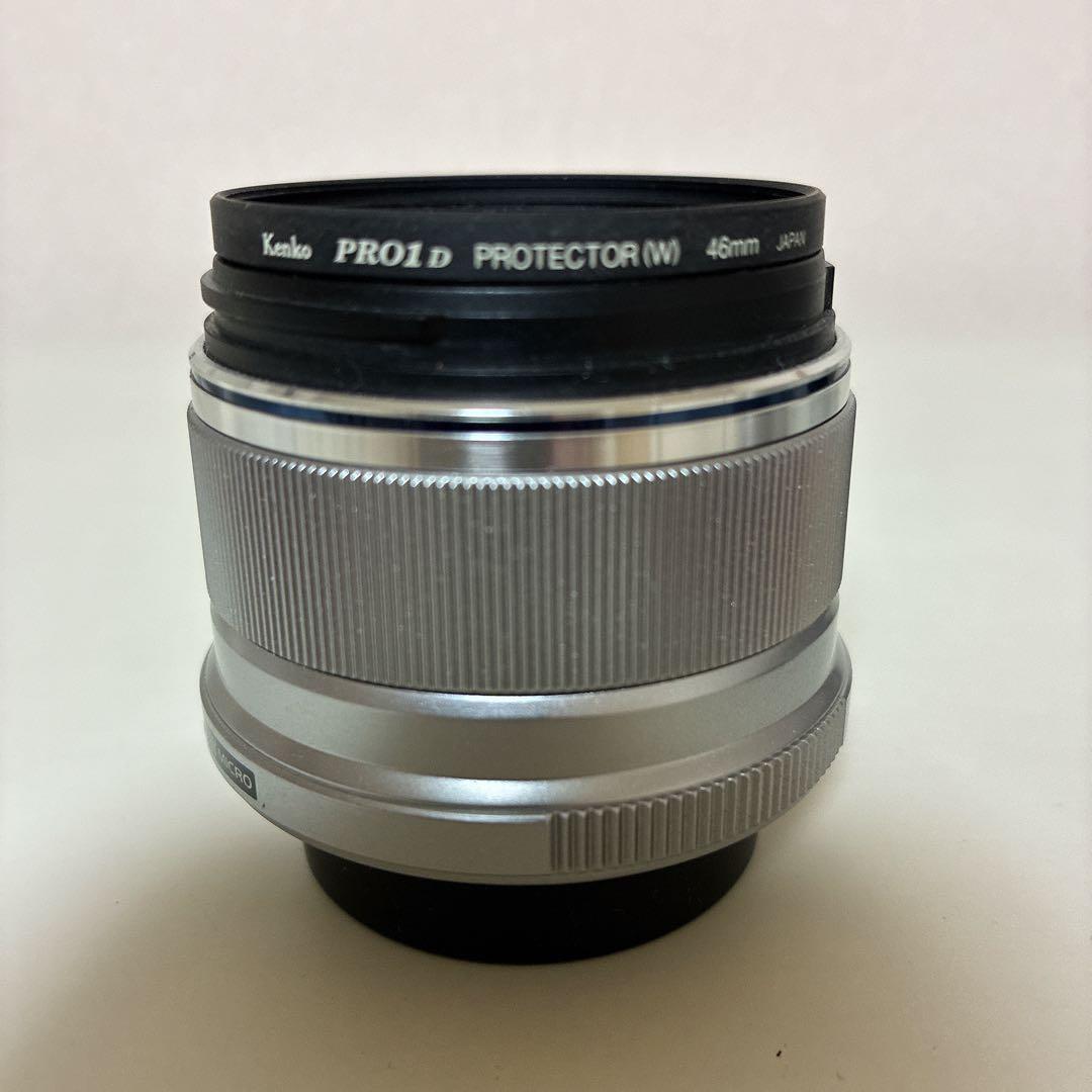 OLYMPUS M.ZUIKO DIGITAL 25mm F1.8 単焦点レンズ