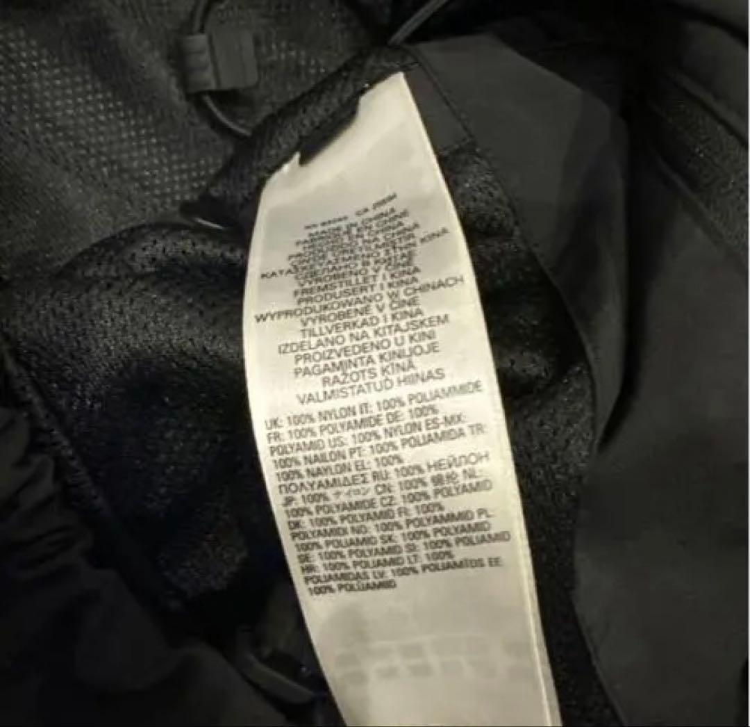 DIESEL J-HIVES ナイロンジャケット　ロゴウインドブレーカー