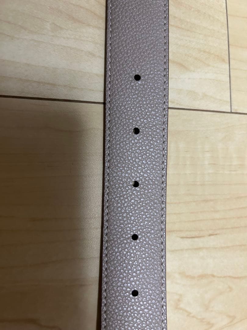LOUIS VUITTON グレージュ　リバーシブル　ベルト