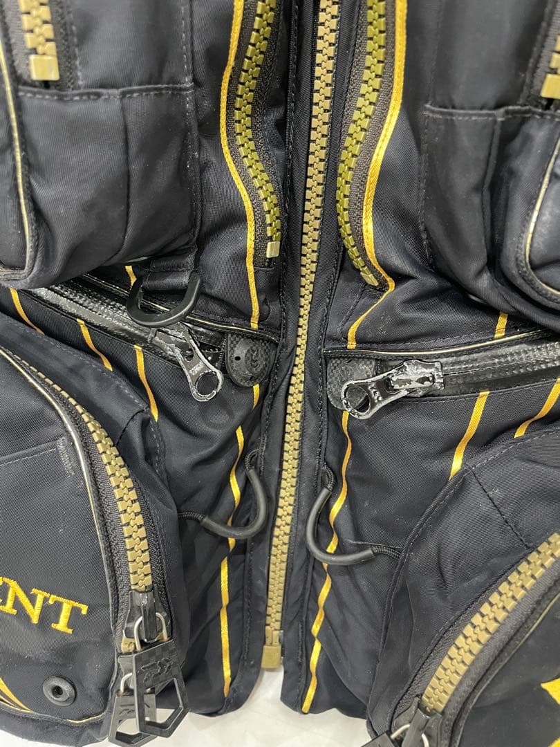 ダイワ　トーナメント　ライフジャケット Mサイズ