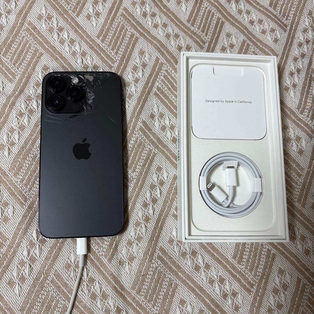 iPhone 14 Pro Max 本体