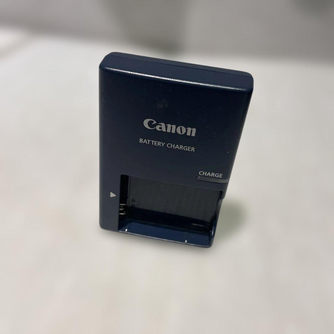 美品　Canon キャノン　PC1206 デジタルカメラ　充電器付き　早い者勝ち