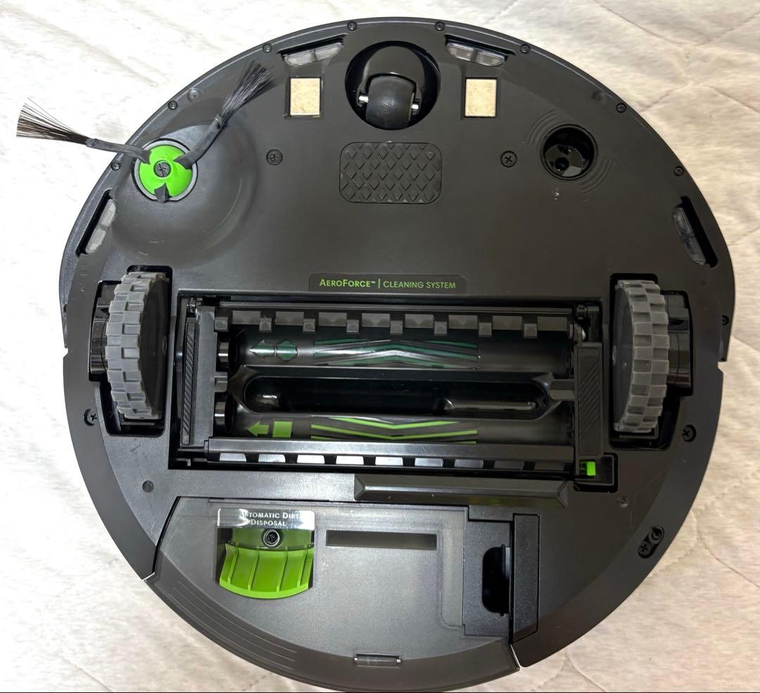 iRobot Roomba i5+（アイロボット ルンバ ） クリーンベース付き