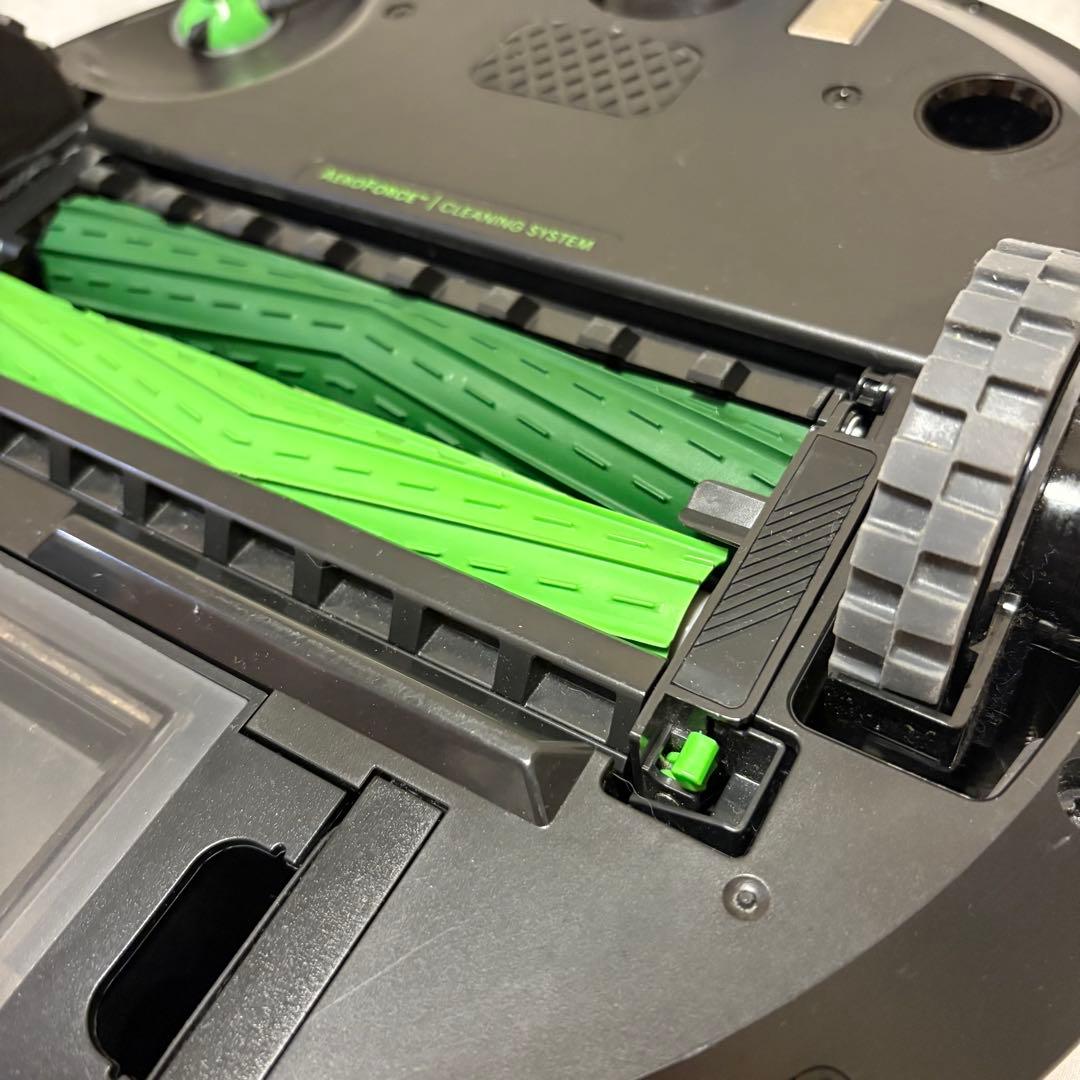 iRobot Roomba i5+（アイロボット ルンバ ） クリーンベース付き