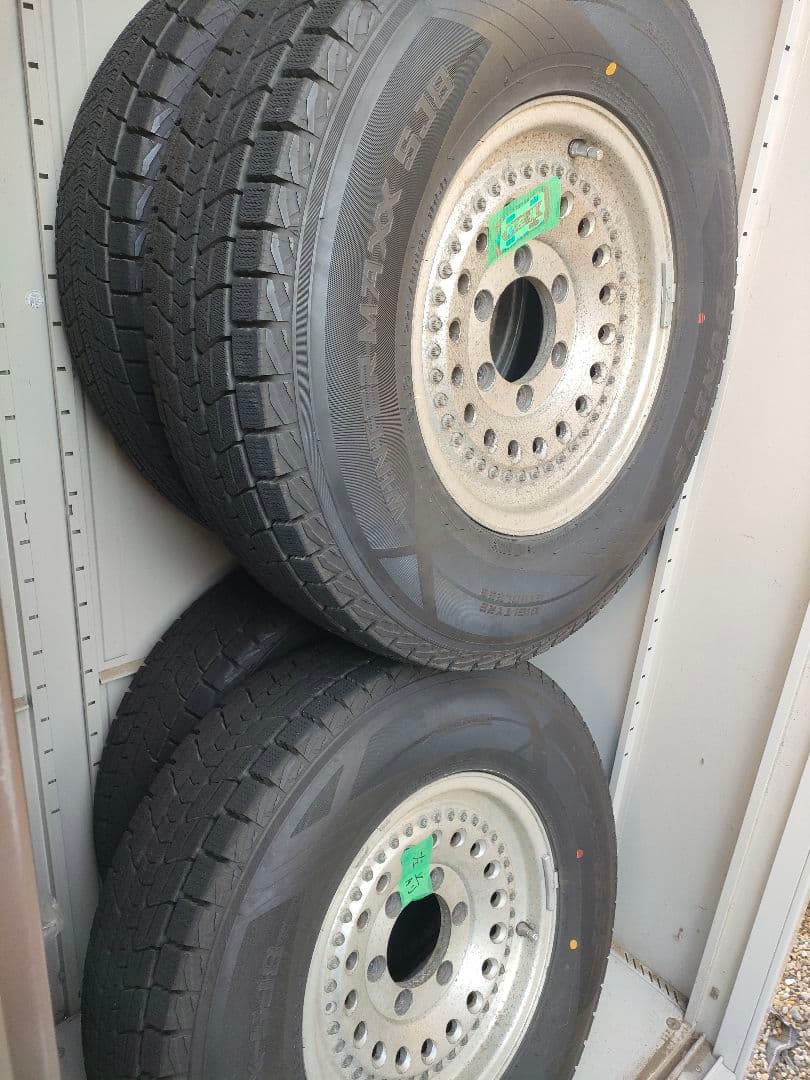225/80R15 スタッドレスホイールつき4本セット