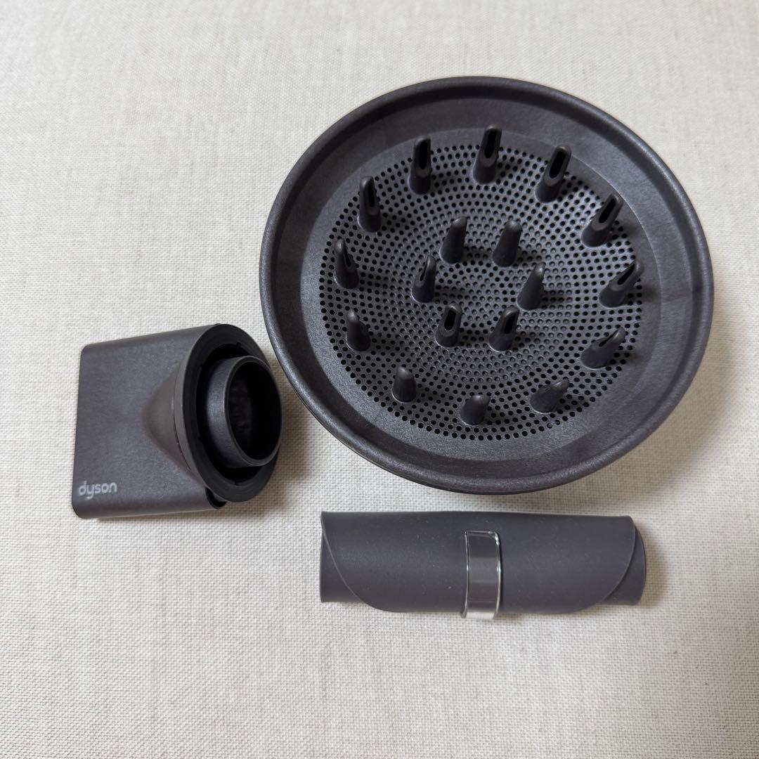 ダイソン スーパーソニック ヘアドライヤー　限定色　さくらロゼゴールド