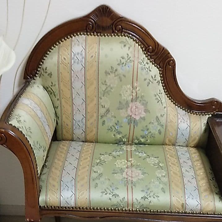 イタリア家具収納付き、スツーレベンチ