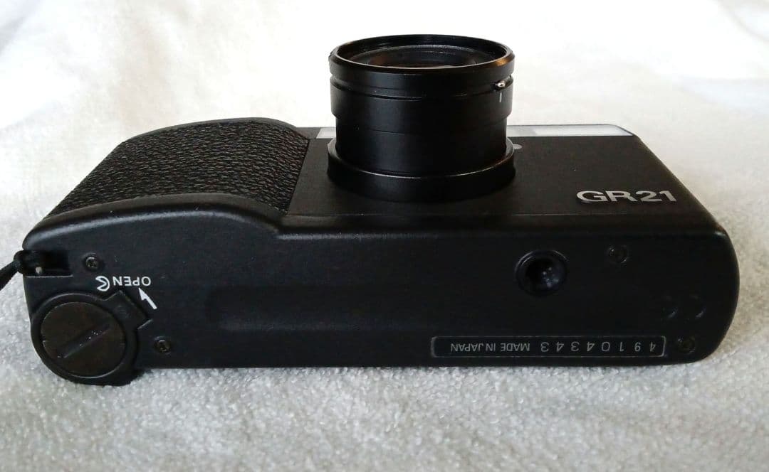 Ricoh GR21 - リコー コンパクトフィルムカメラ（広角21mm）