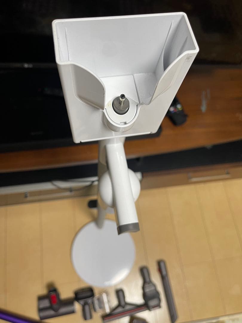 専用品　ダイソン digital slim SV18 スタンド付け