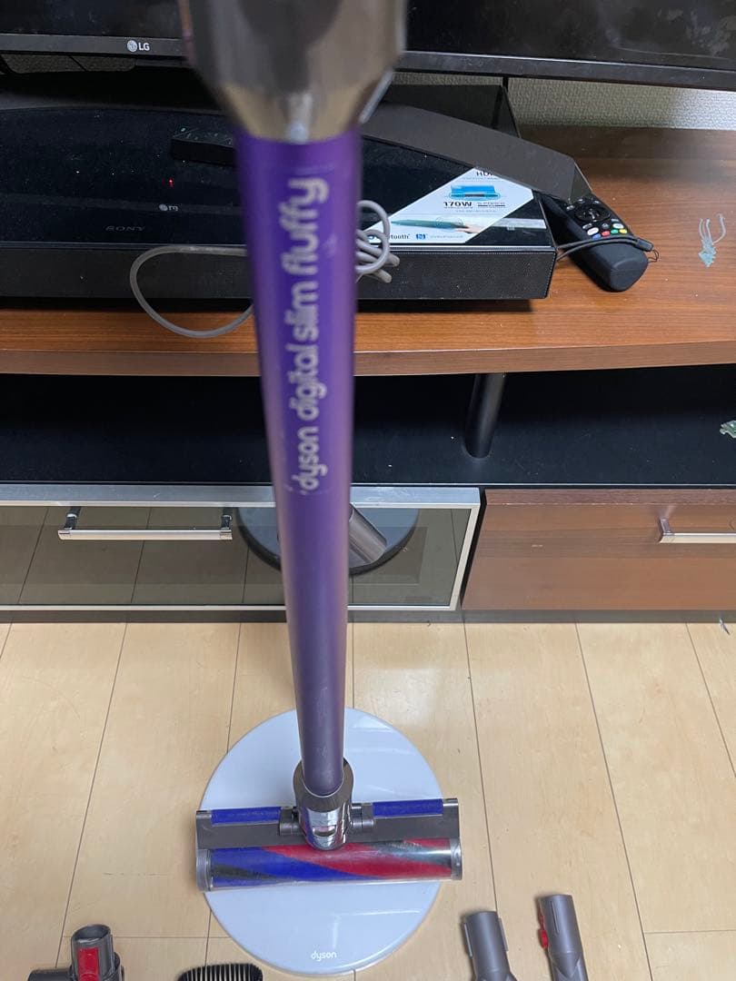 専用品　ダイソン digital slim SV18 スタンド付け