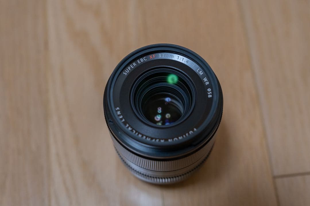 FUJIFILM XF33mm F1.4 単焦点レンズ　純正メタルフードつき