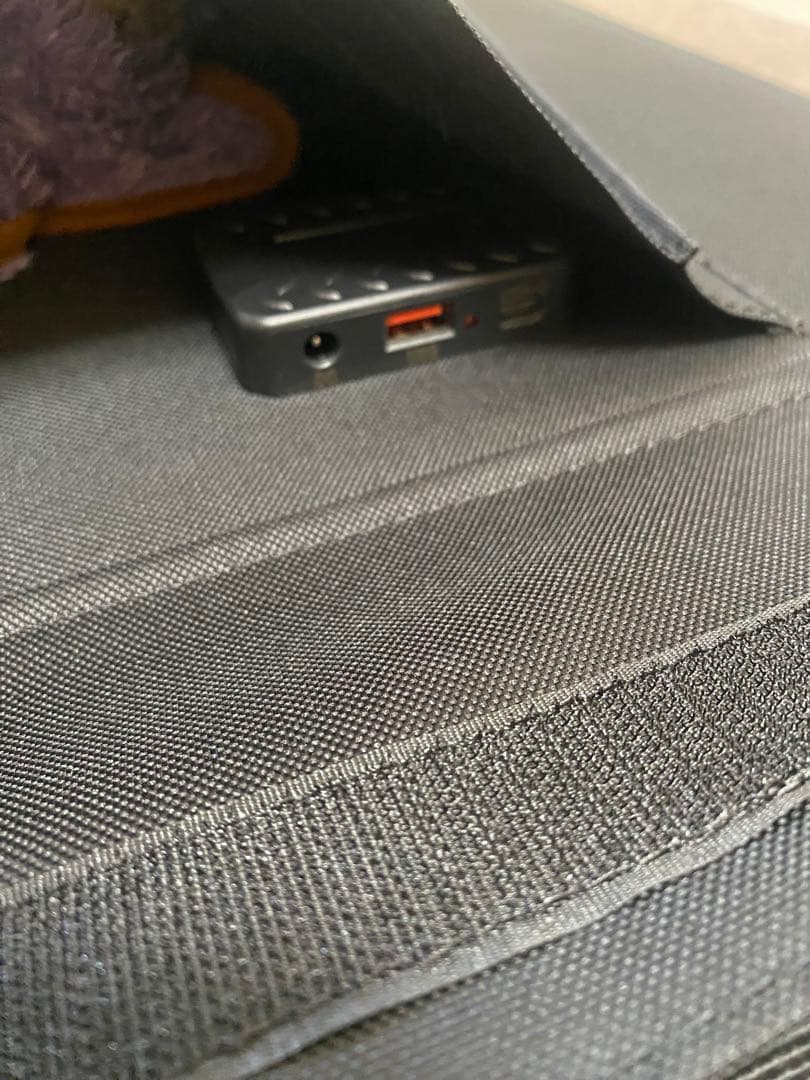 【美品】300w折りたたみソーラーパネル