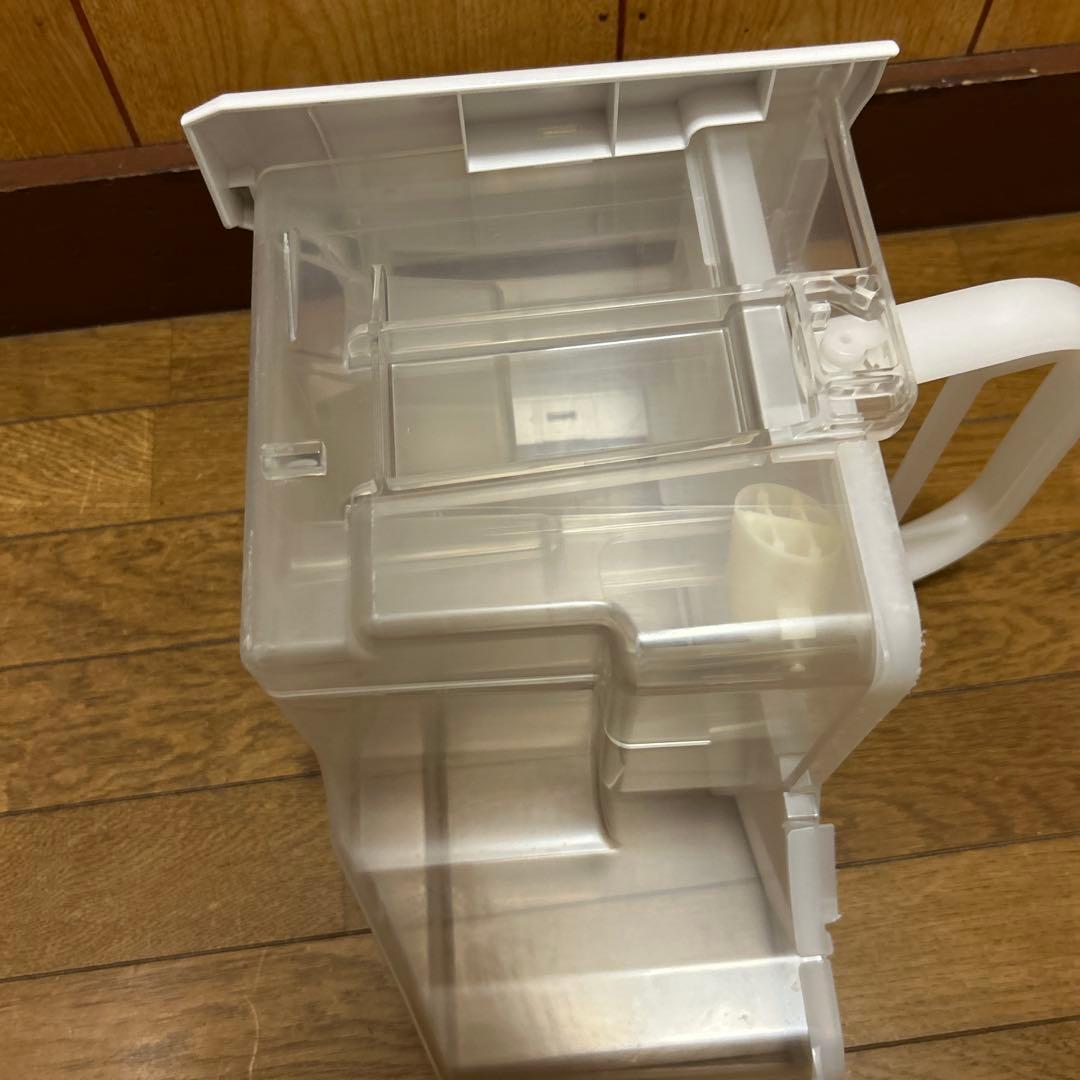 【動作OK】パナソニック 衣類乾燥 除湿器 フラップ不具合あり　2023年製