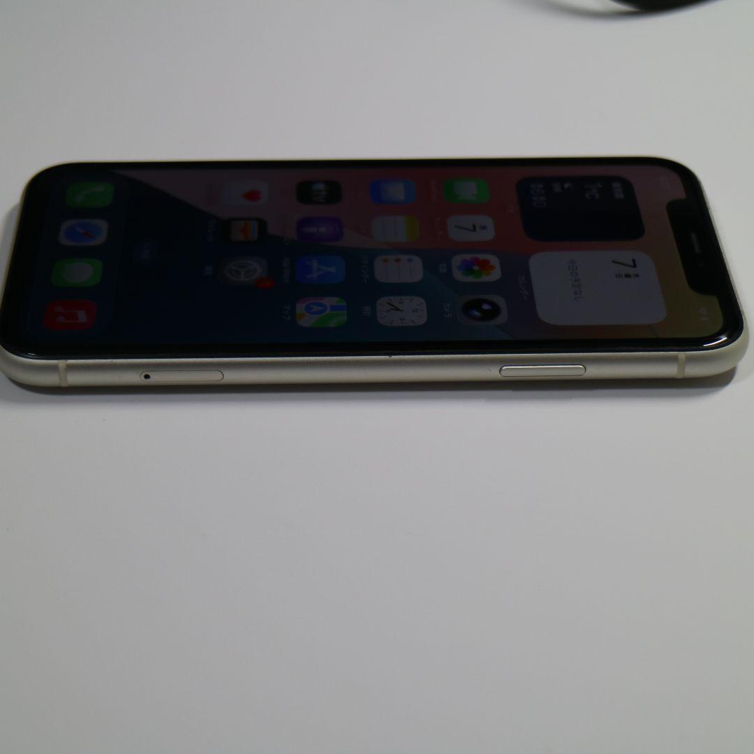 【傷小】Apple iPhone 11 バッテリー69%