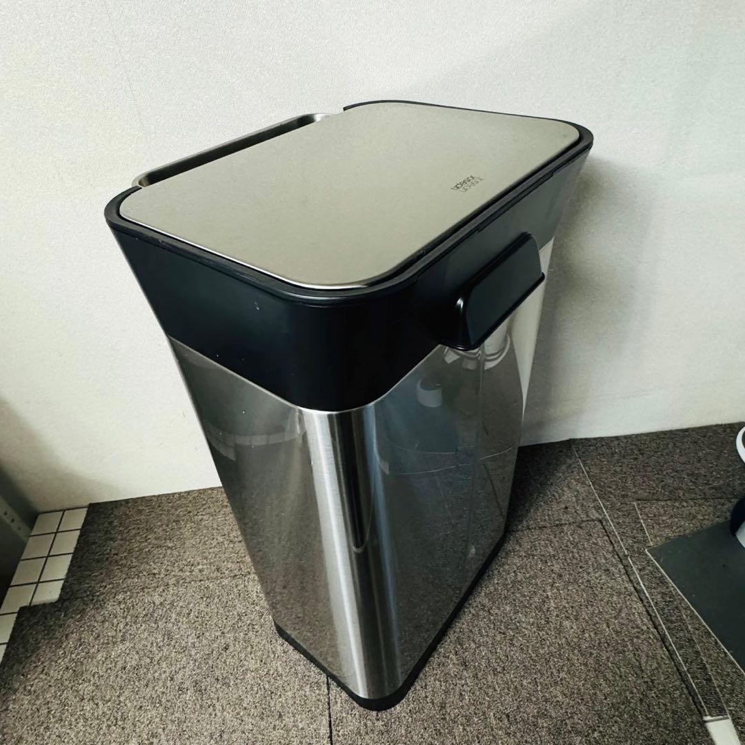 C23早い者勝ち✨ ジョセフジョセフ 圧縮機能付きゴミ箱 クラッシュボックス