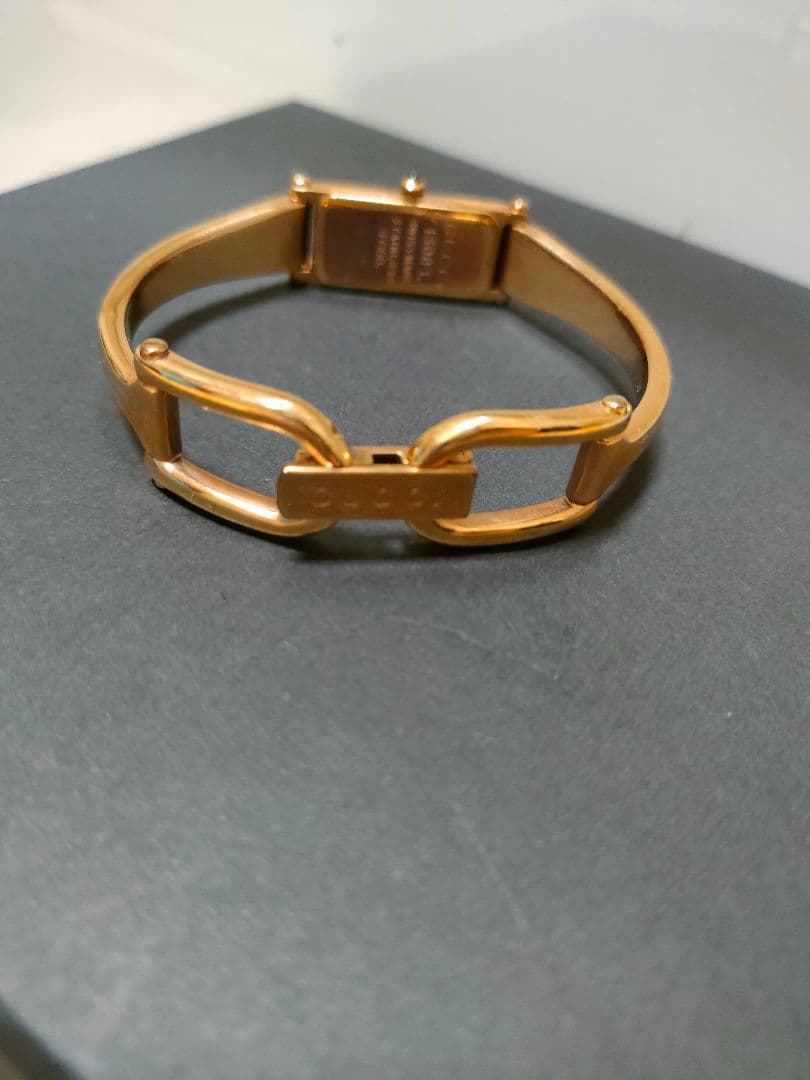 GUCCI グッチ 1500 シリーズ I腕時計 レディース ブレス