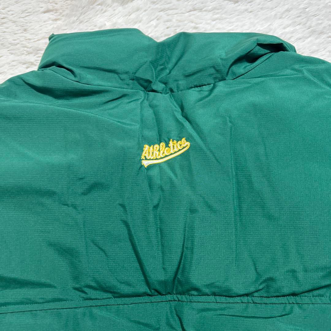 【美品】MLB オークランドアスレチックス　ダウンジャケット Perushu