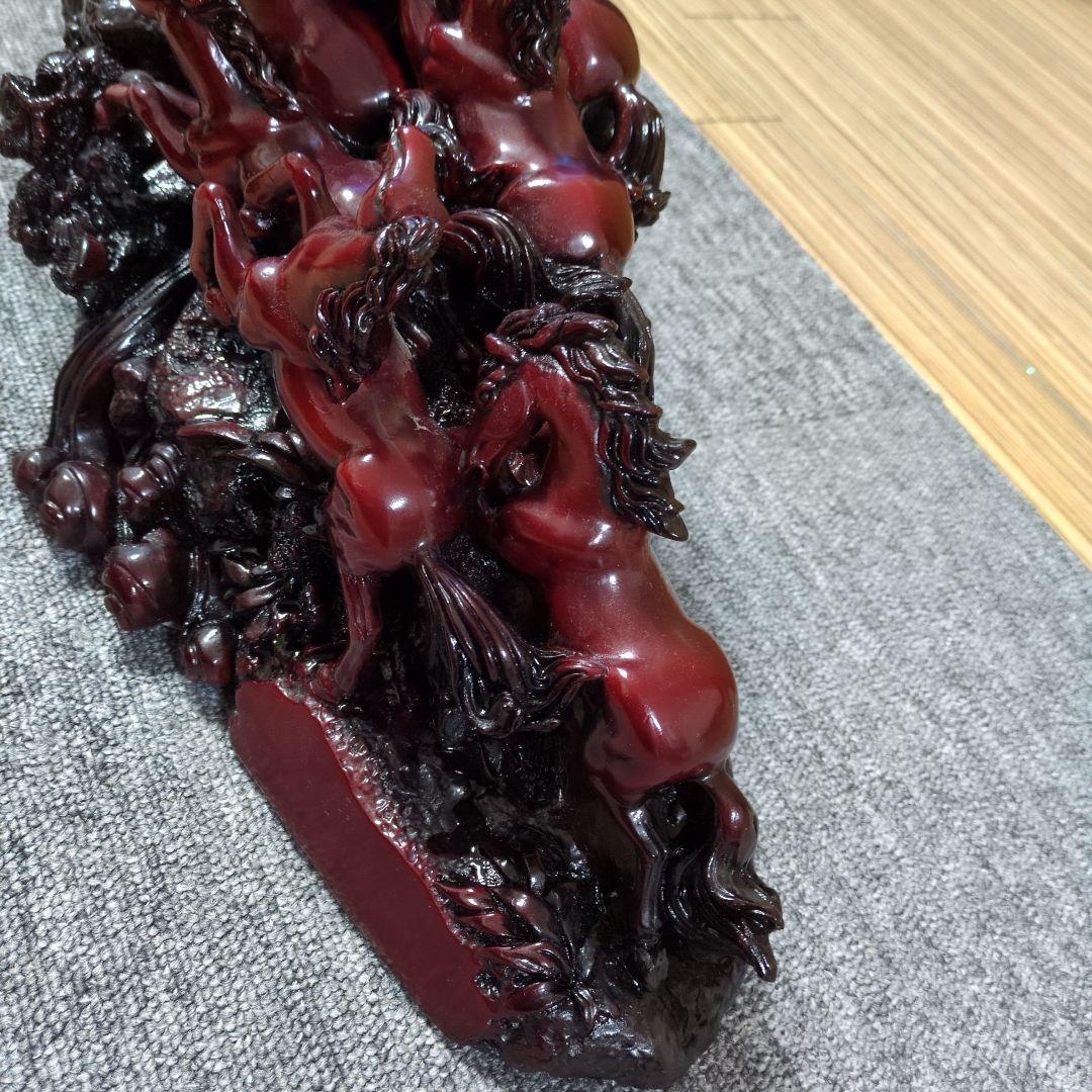 ９頭馬の置物