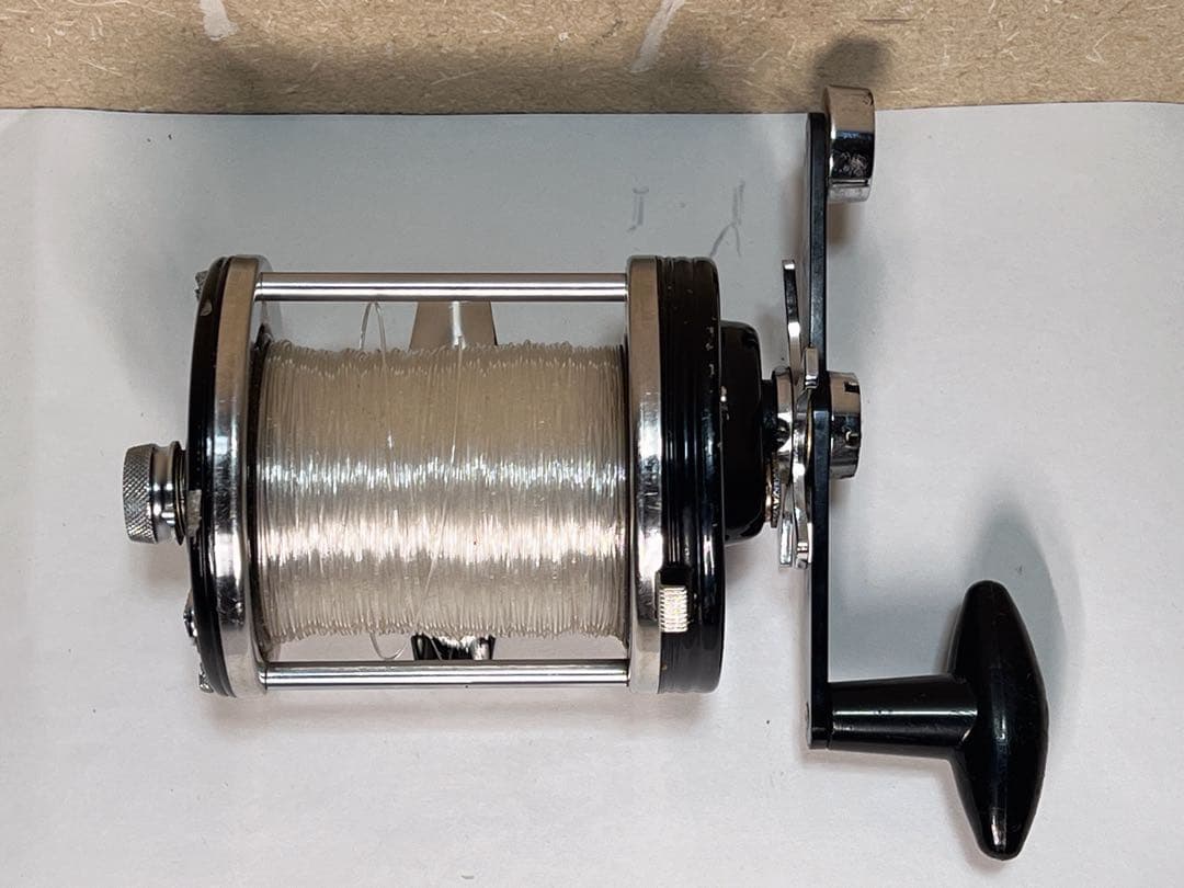 ABU アンバサダー 10000 C 自動 2 速釣りリール