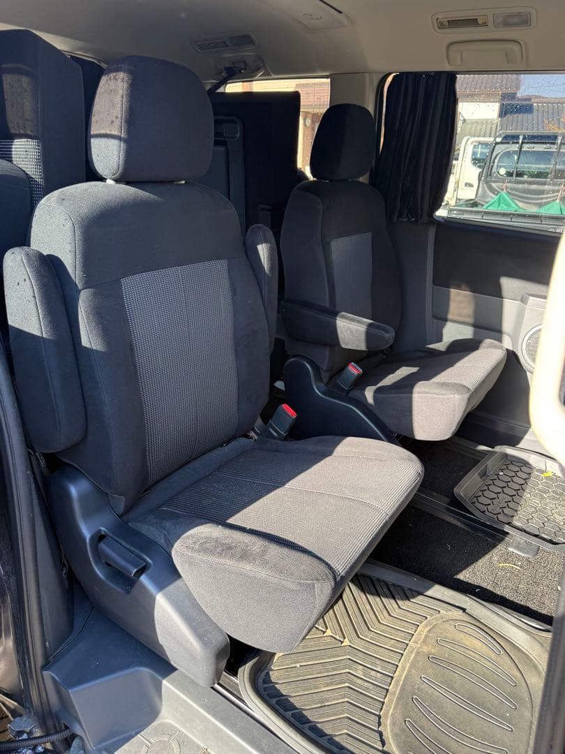 A*様 三菱　デリカD:5