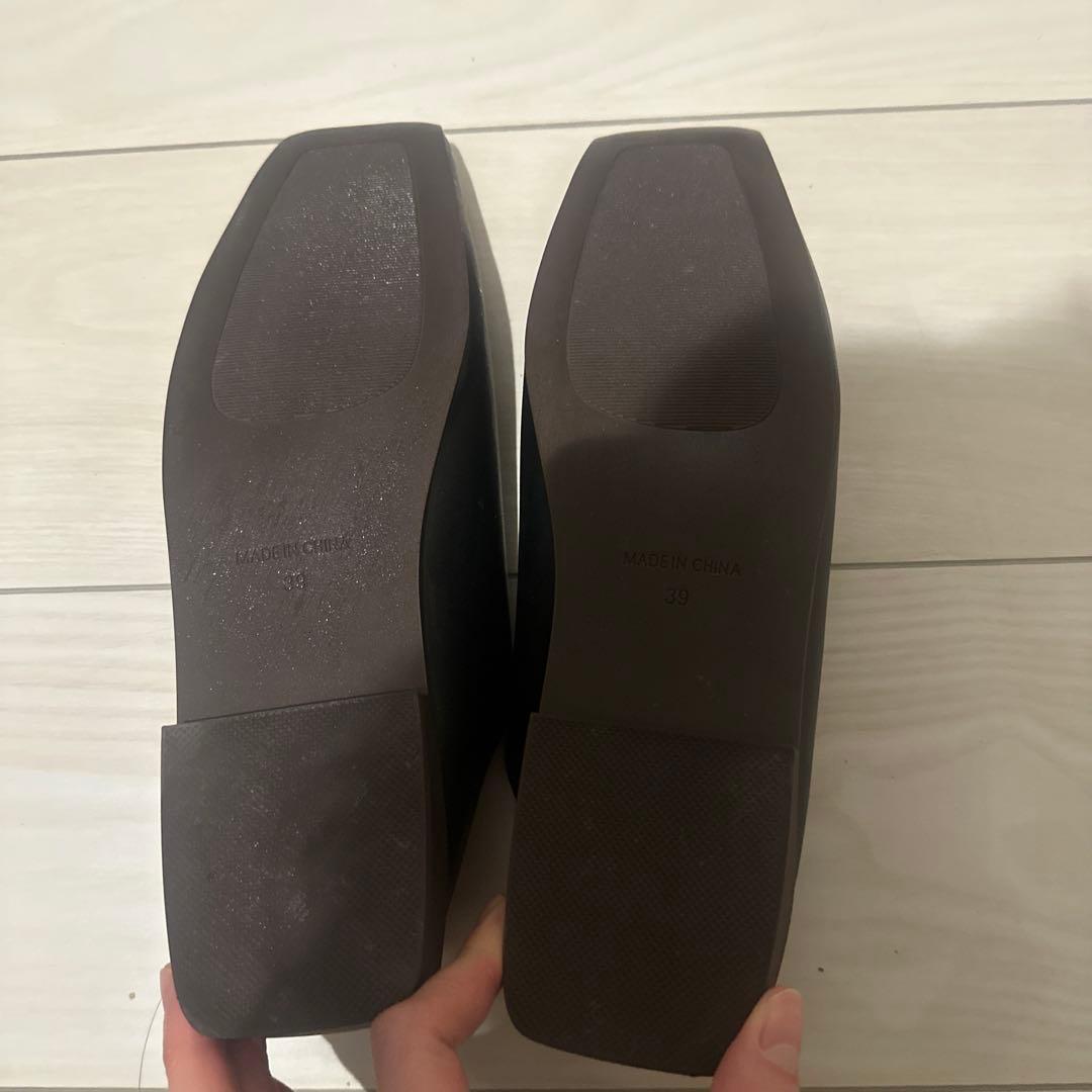 【studio doe】スクエアトゥストラップクラウド スリッポン シューズ