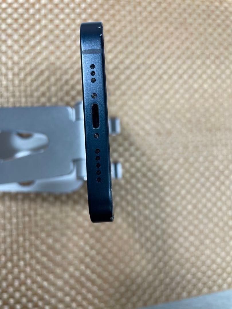 iPhone 13 128 GB ミッドナイトSIMフリー【4663】