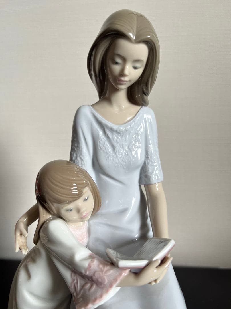 リヤドロ　おやすみ前のご本