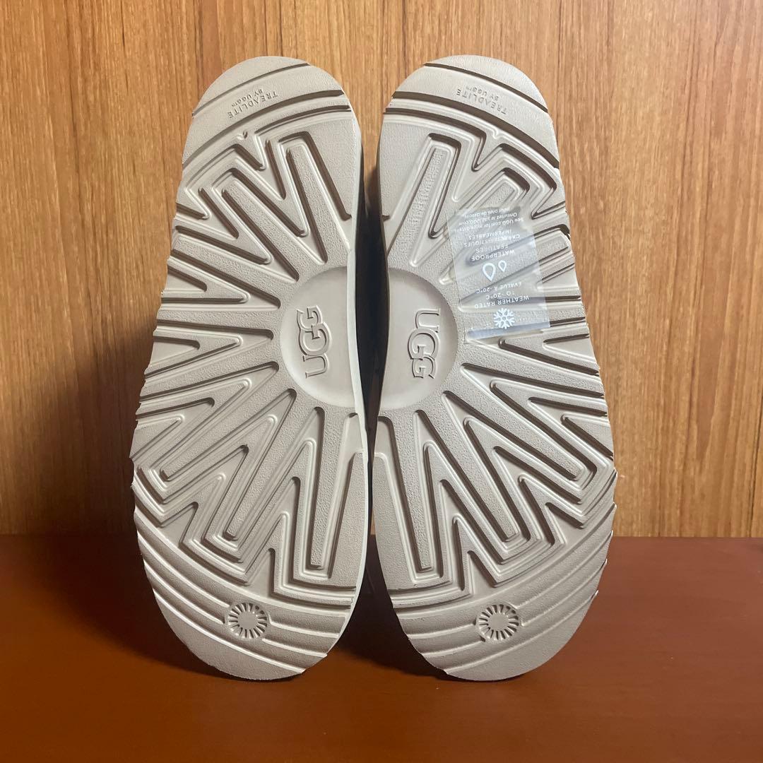 m 新品未使用 UGG クラシックミニ レースアップ ウェザー