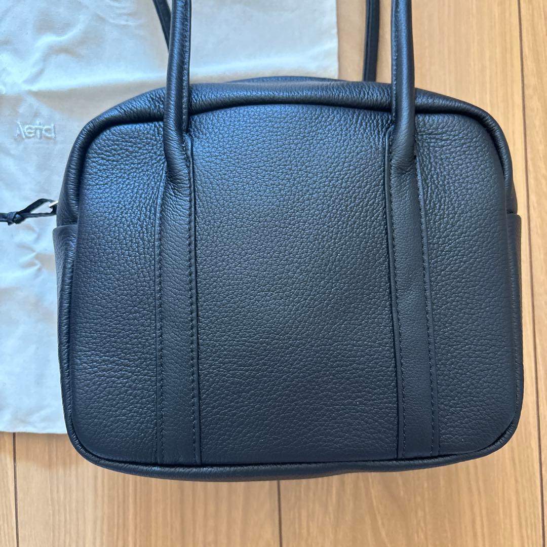 Aeta SQUARE BOSTON ロング ハンドル バッグS