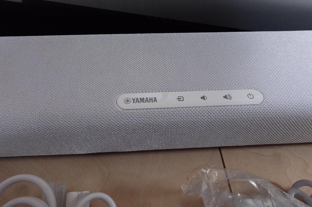YAMAHA SR-C20A サウンドバー ホワイト 2024年製