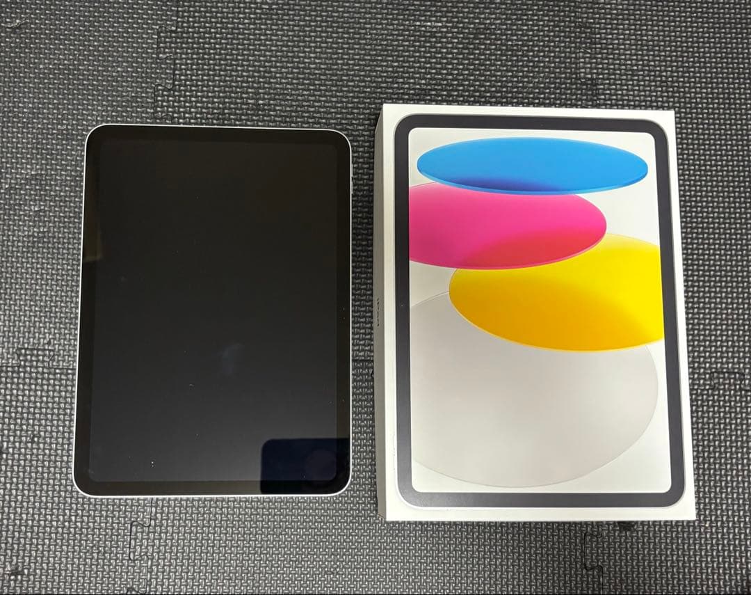 【ケース付き】iPad 11世代 Wi-Fiモデル 128GB シルバー