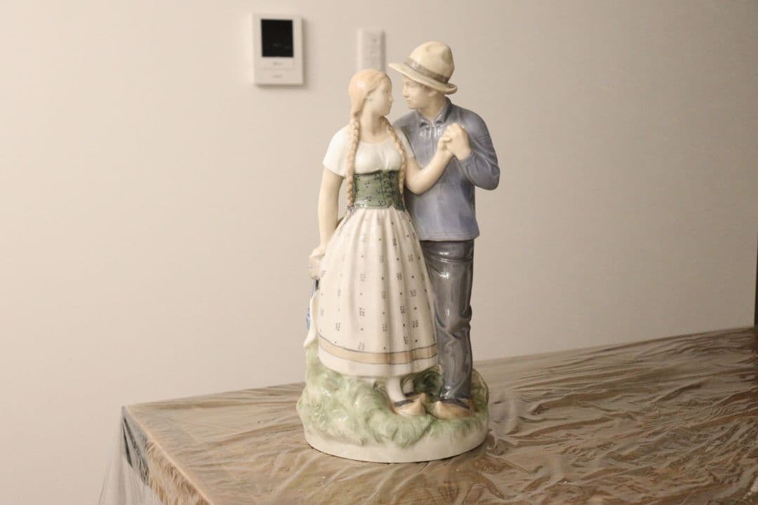 ロイヤルコペンハーゲン　ヘンリックとエルス　農夫　置物　フィギュリン
