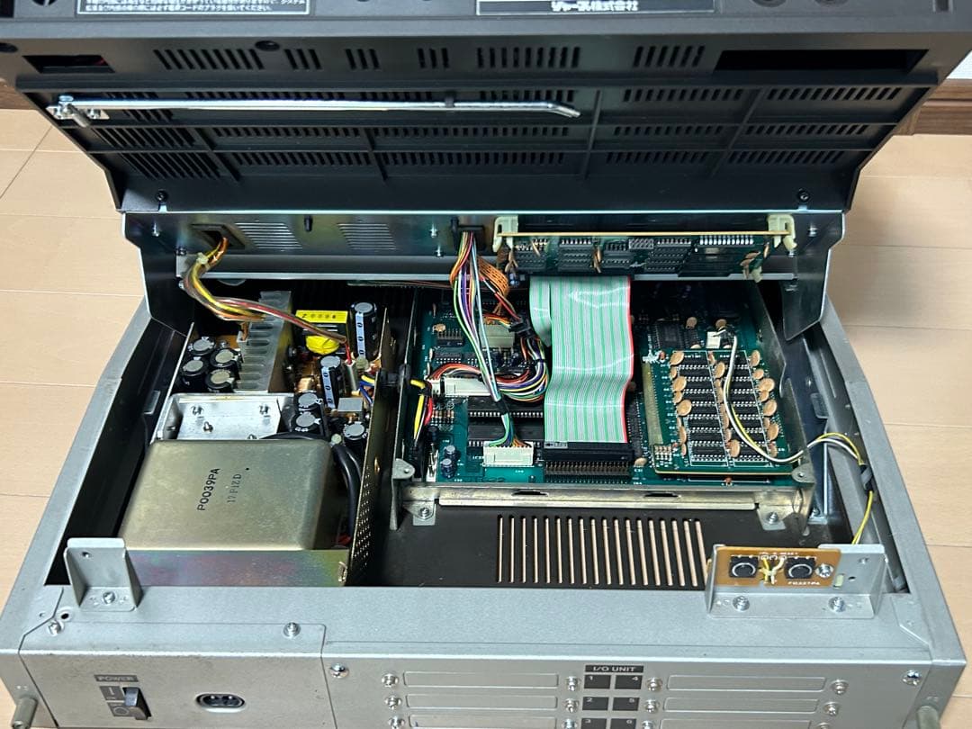 SHARP レトロパソコン MZ-80B 通電のみ