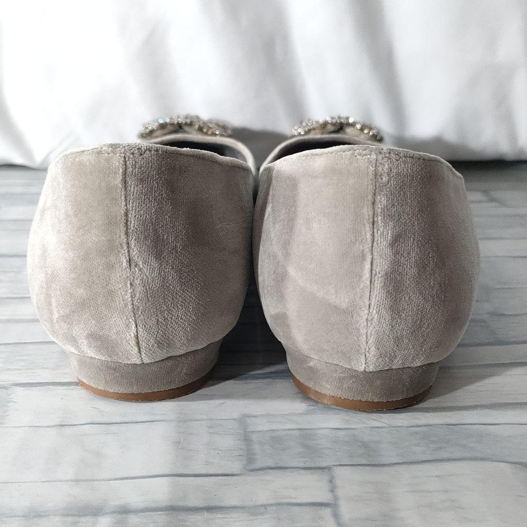 保存袋付き✨マノロブラニク　ハンギシ　ベロア　グレー×シルバー　39