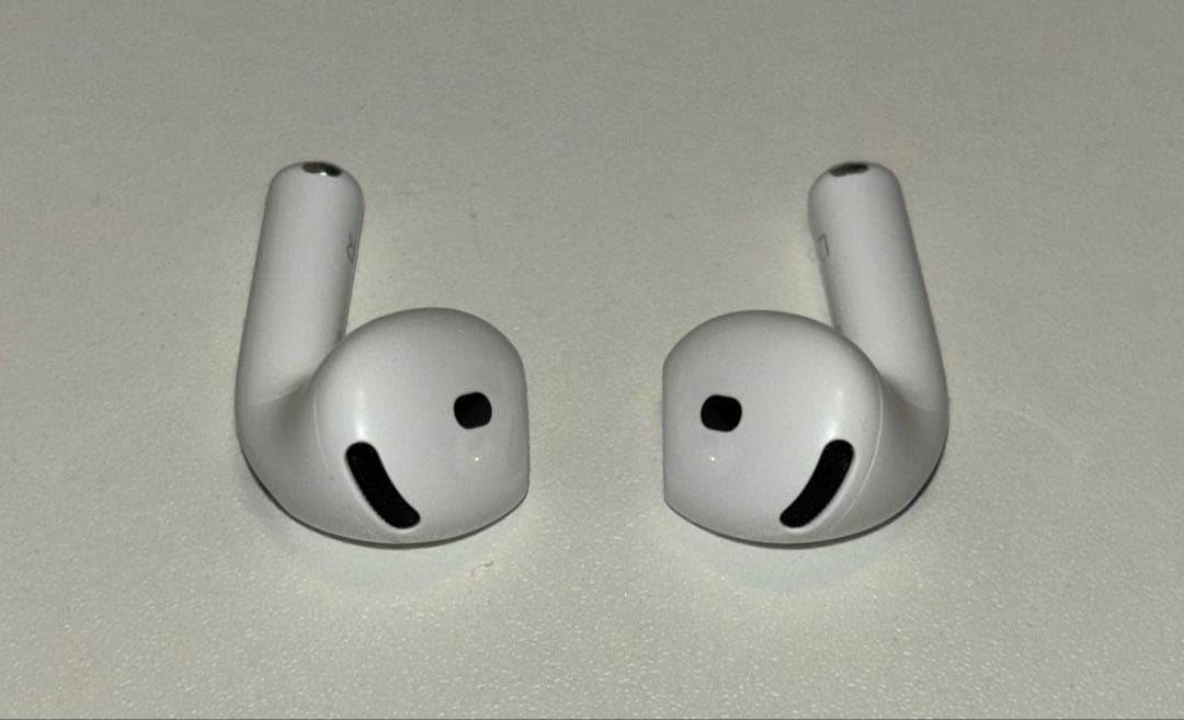 Airpods 4 、 ANC搭載モデル