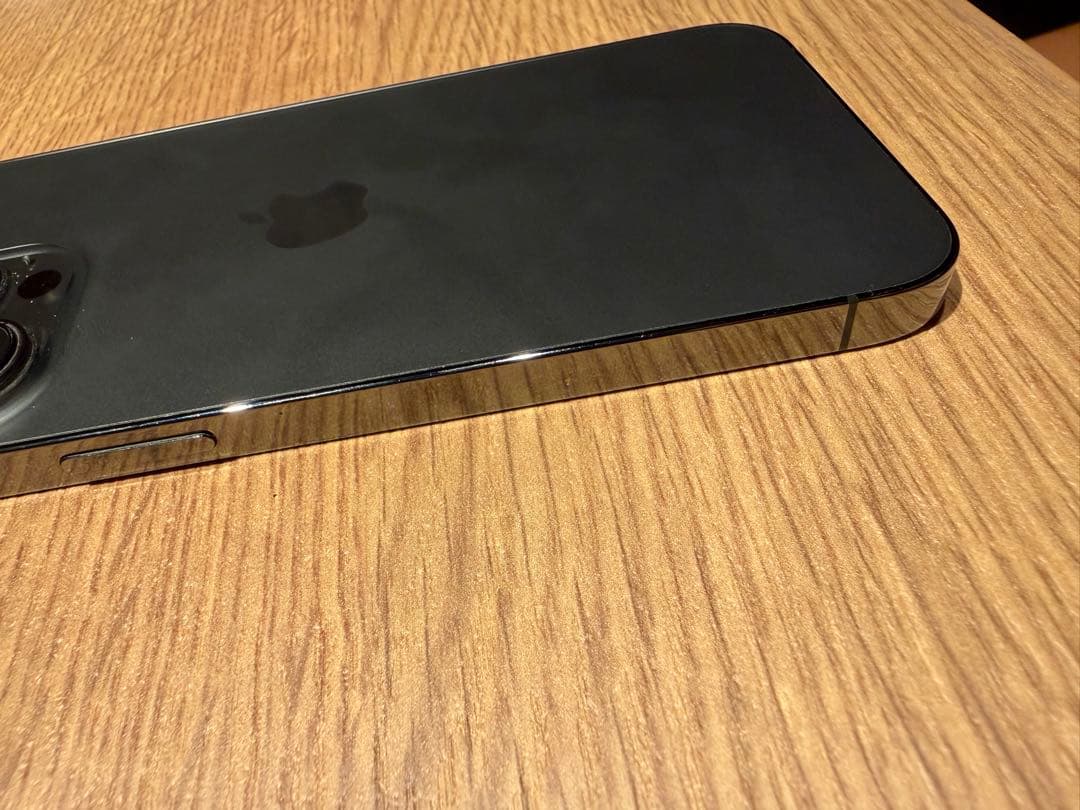 ア*ジ様 iPhone 13 Proグラファイト128 GB