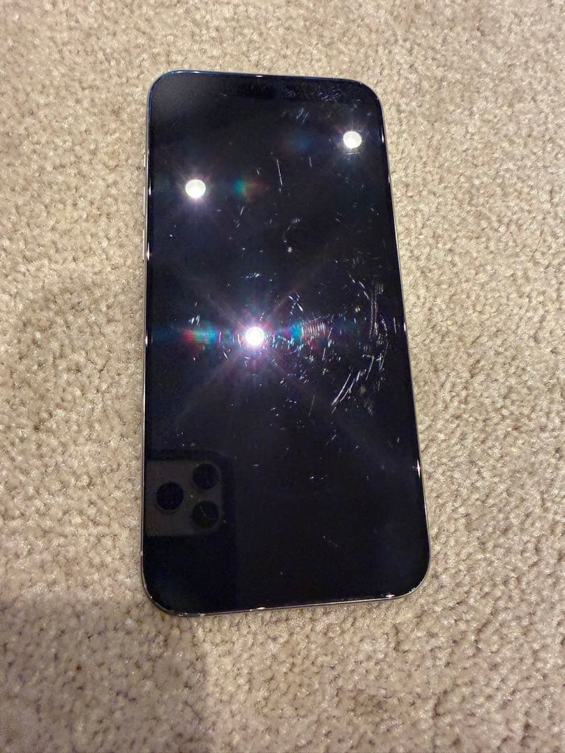 Apple iPhone 15 Pro Max 512 Gシルバー 本体