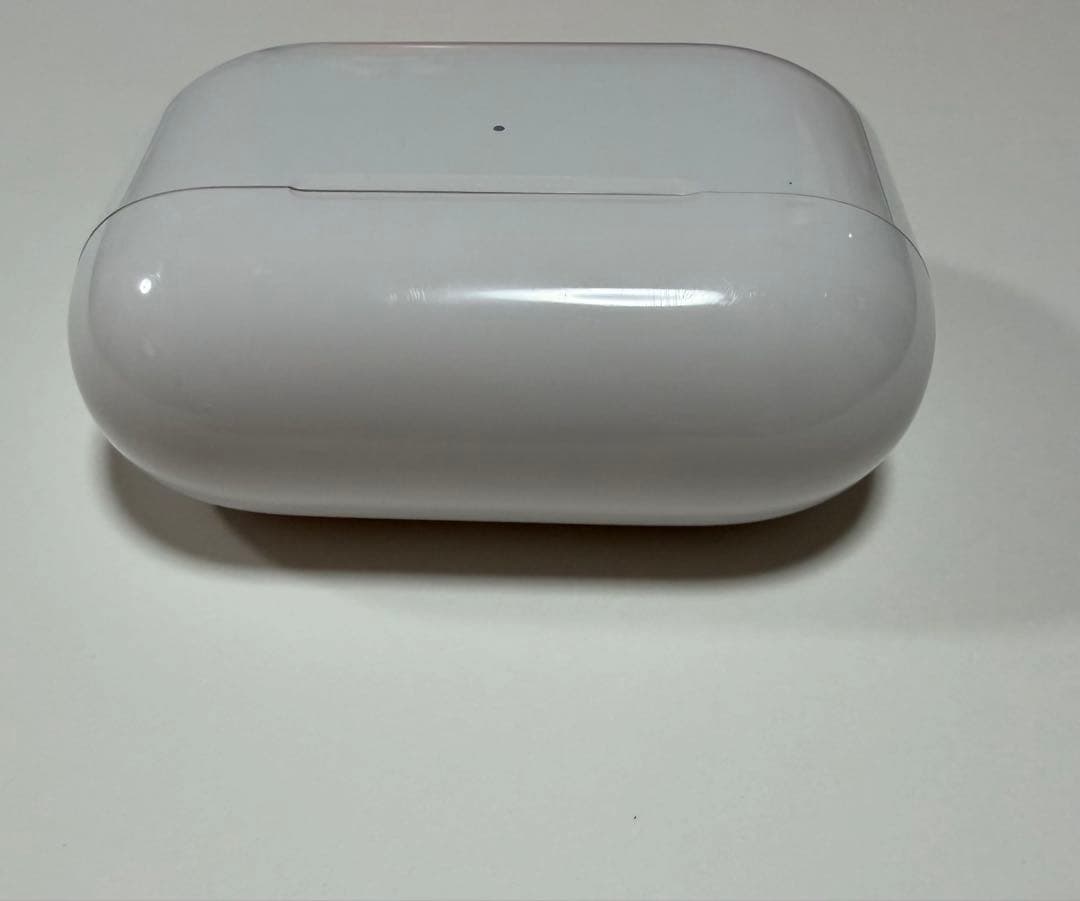 AirPods Pro 2世代 本体 USB-C充電 ケーブル＋ケース付き