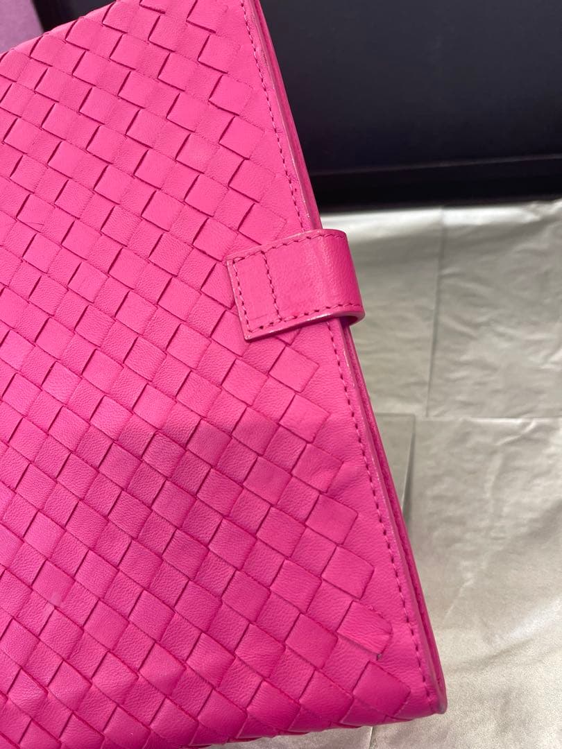 新品同様★BOTTEGAボッテガヴェネタ★イントレチャートレザーiPadケース