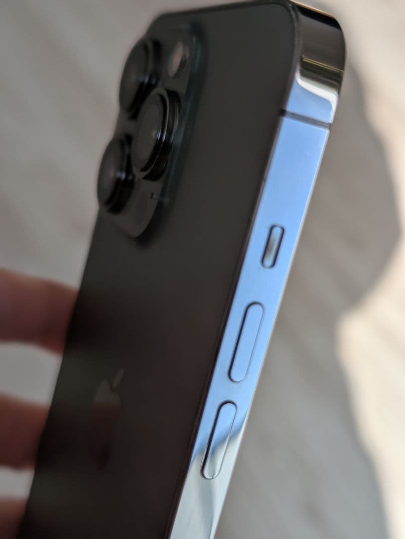 ［購入者決定済］美品 iPhone 13 Pro 128 グラファイト 本体