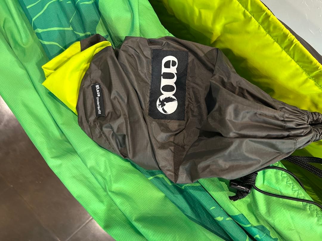eno ハンモック用のダウン寝袋 ハンモック付き